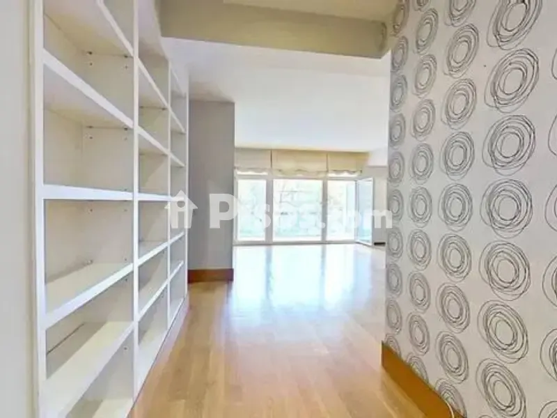 Esik - Luxury Flat with Park Views in Indautxu