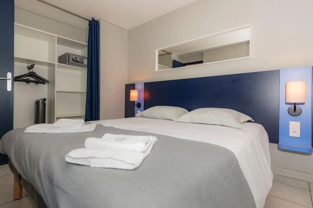 Camere da letto - 2-Bedroom Apartment with River View in Ardèche