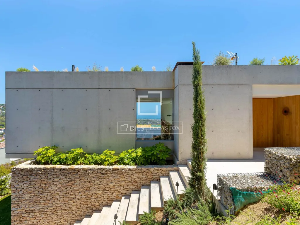 Välivaade - New Build Villa with Sea View in Cabrils