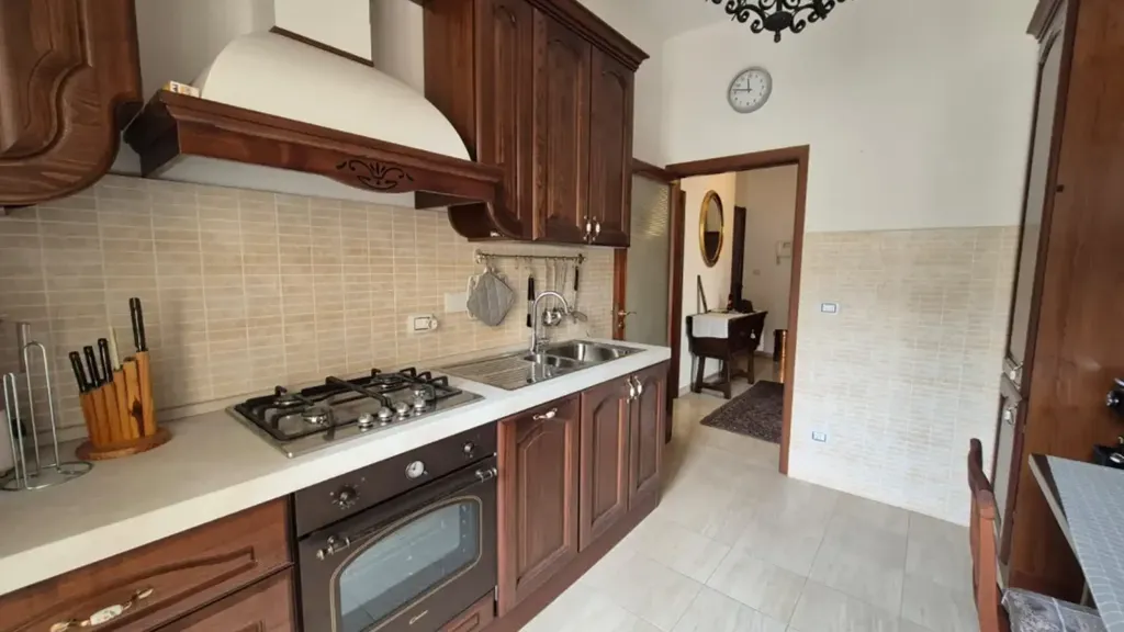 Köök - Rusticated Apartment with Panoramic View in Florence
