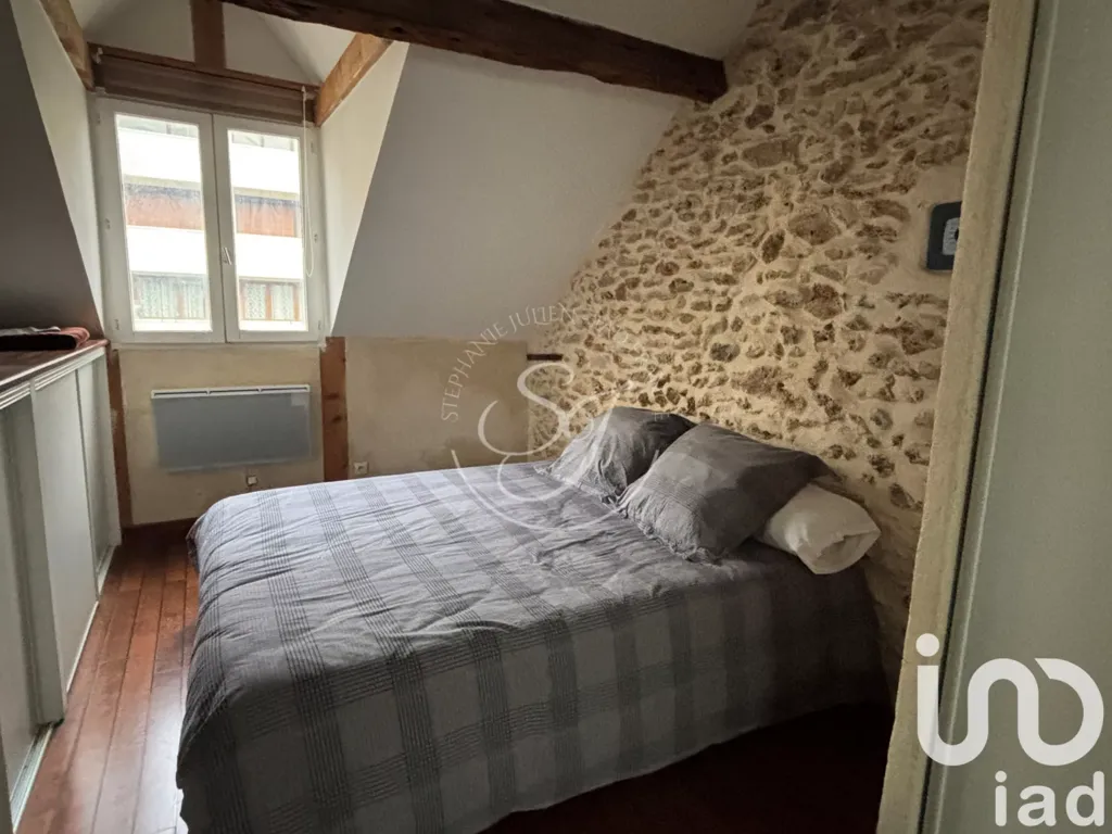 Chambres - Appartement Type Loft avec Vue sur Cour à Corbeil-Essonnes