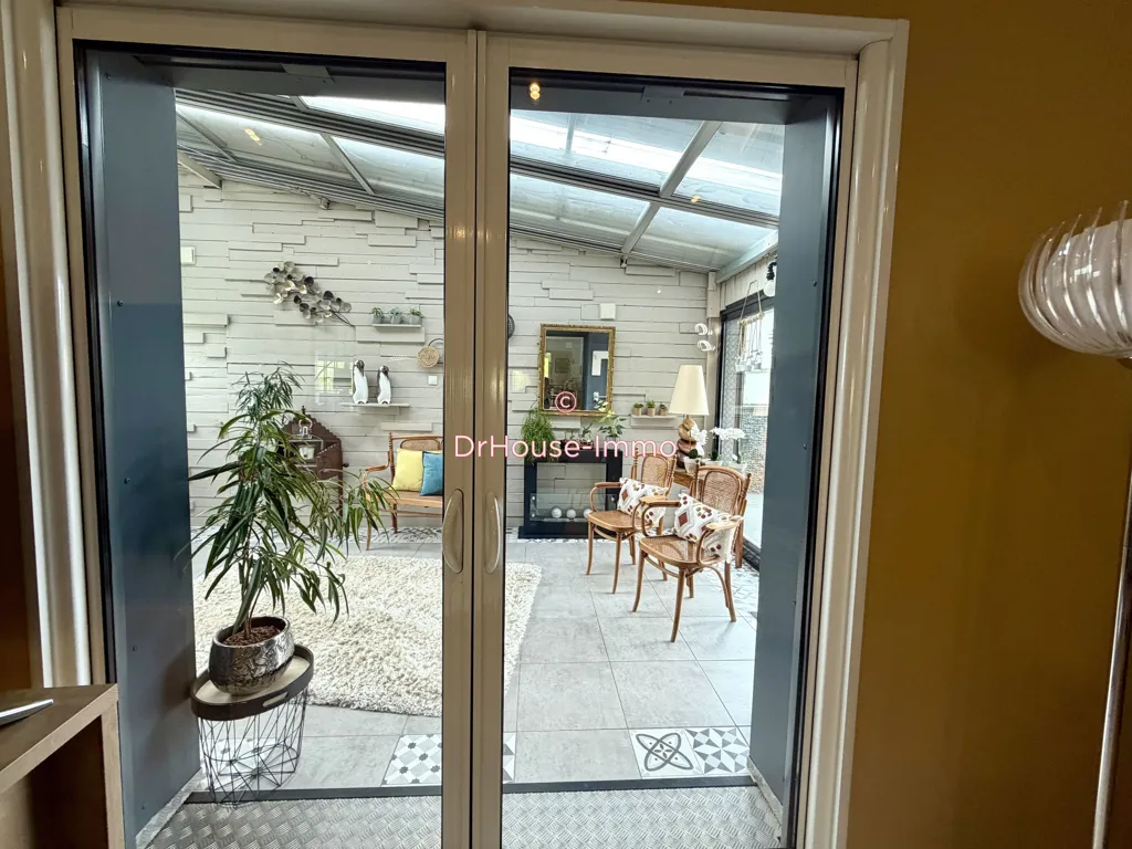 Terrasse - Maison Contemporaine avec Terrasse à Objat