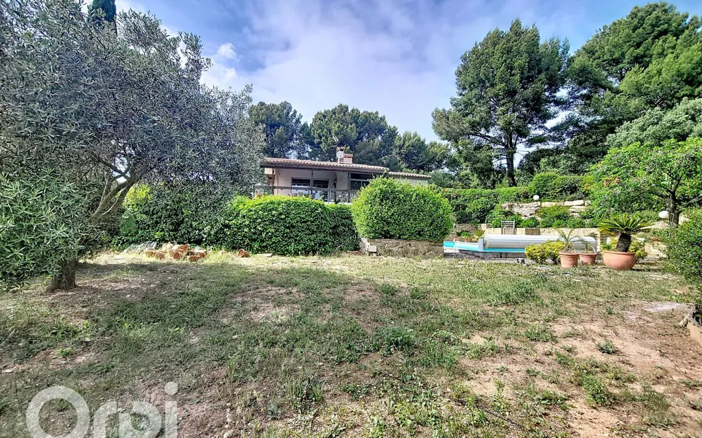 Jardin - Villa d'Architecte avec Piscine au Castellet