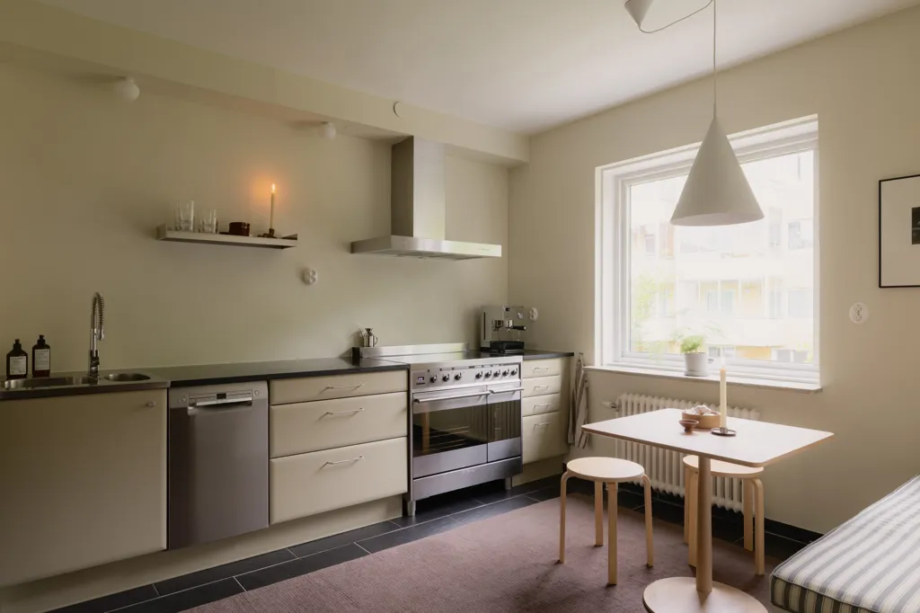 Cuisine - Restored Apartment with Balcony in Gamlestaden