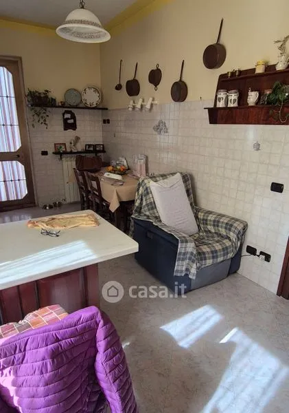 Sala da pranzo - Rustic Bifamily Villa with Garden in Trecate