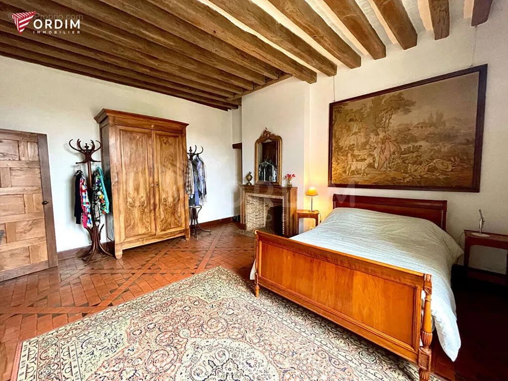 Magamistoad - Historic Manor with Courtyard in Puisaye