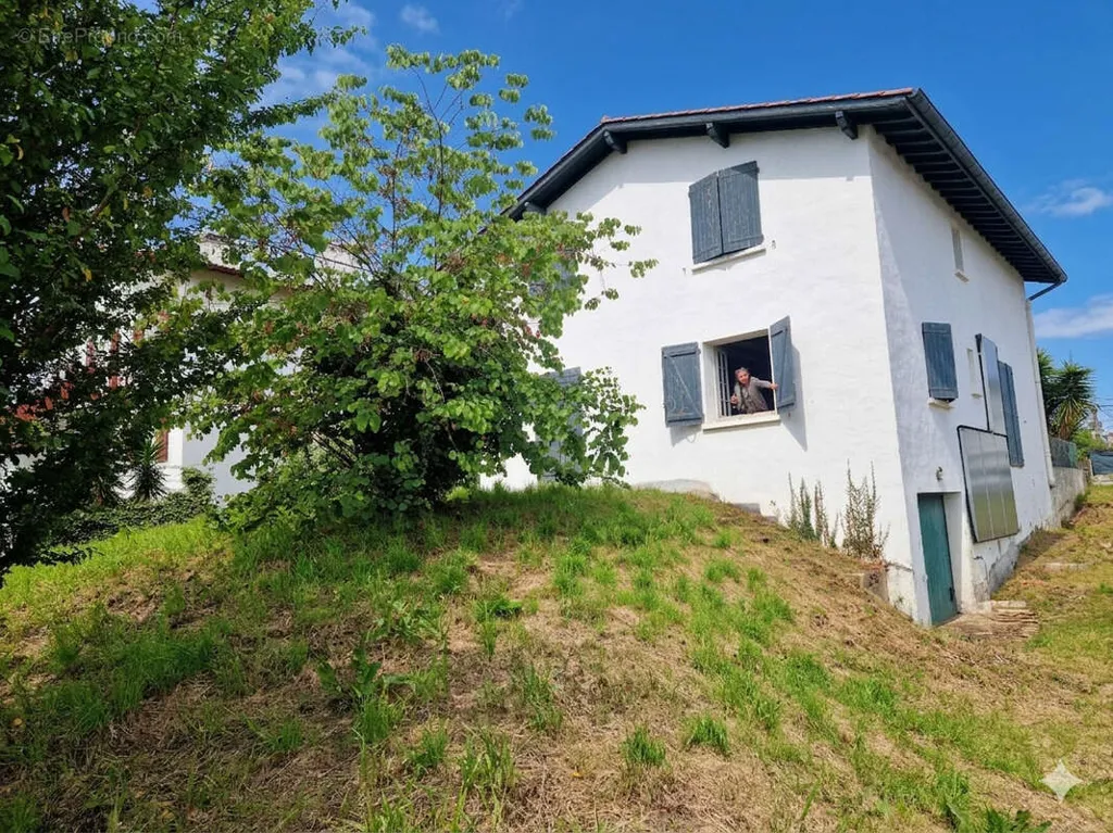 Esterno - House with Open View in Ciboure