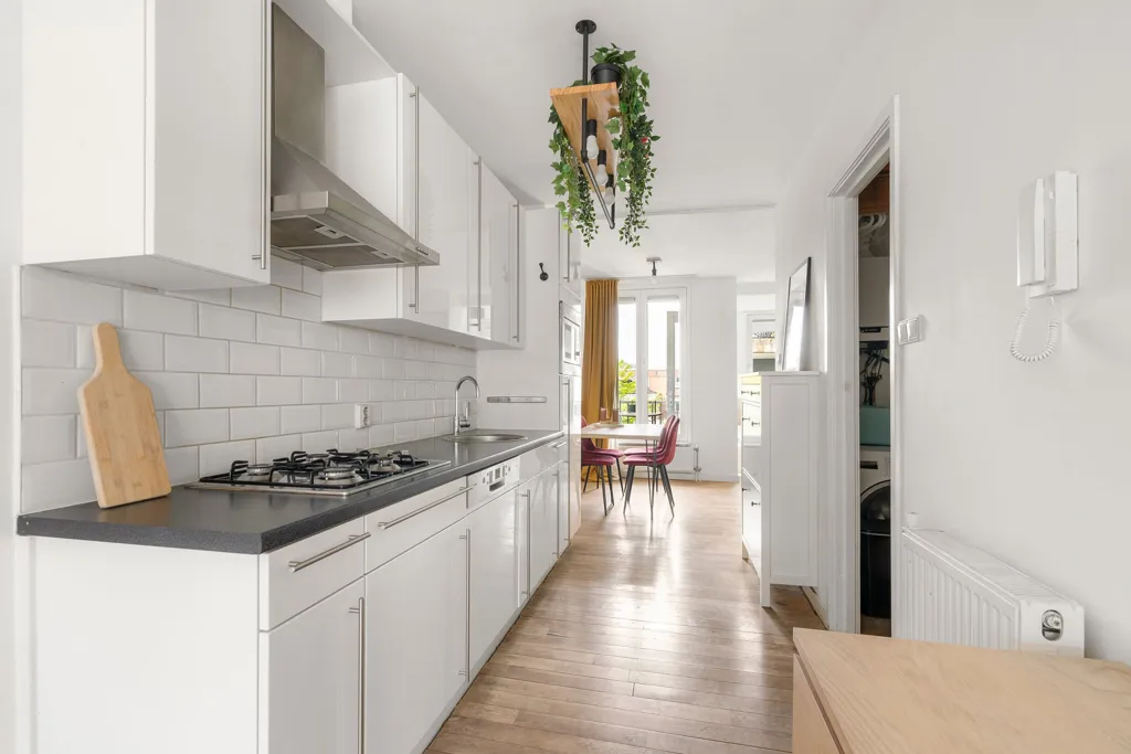 Köök - 2-Bedroom Apartment with Balcony in Oud-West