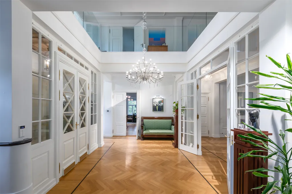 Hallway - Historic Villa with Garden in Tallinn