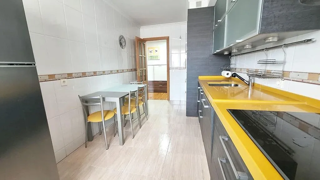 Kitchen - Duplex with Garage in Ponferrada Centre