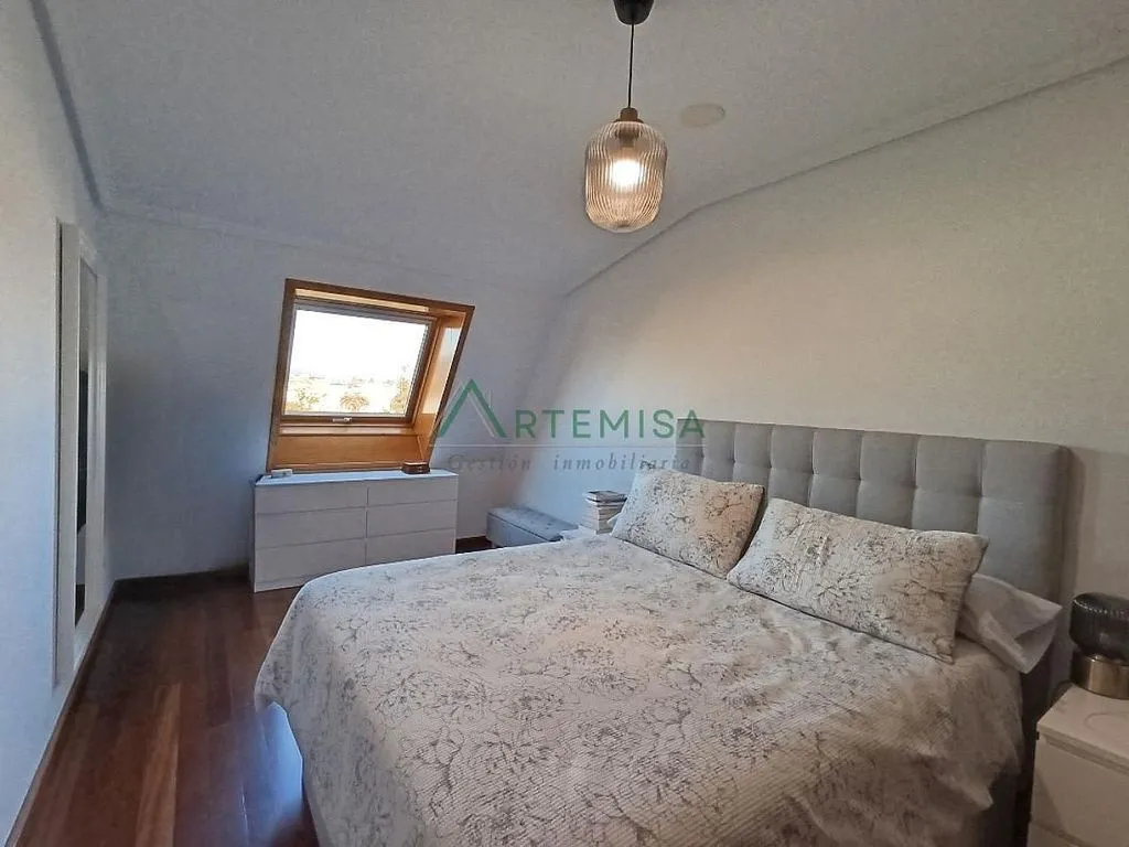 Chambres - Duplex with Balcony in Alto del Castaño