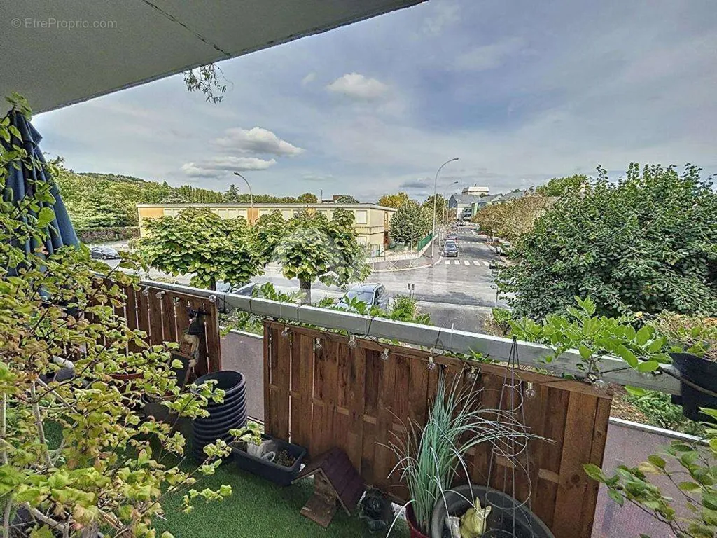 Balcon - Appartement avec balcon à Brive-la-Gaillarde