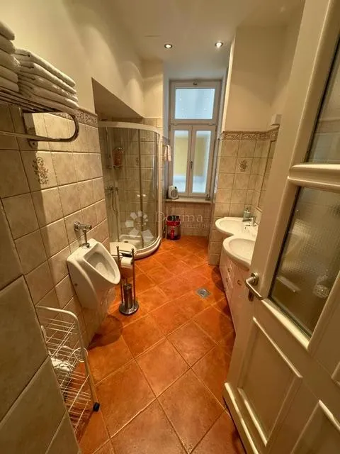 Bagni - Spacious Apartment with Balconies in Rijeka
