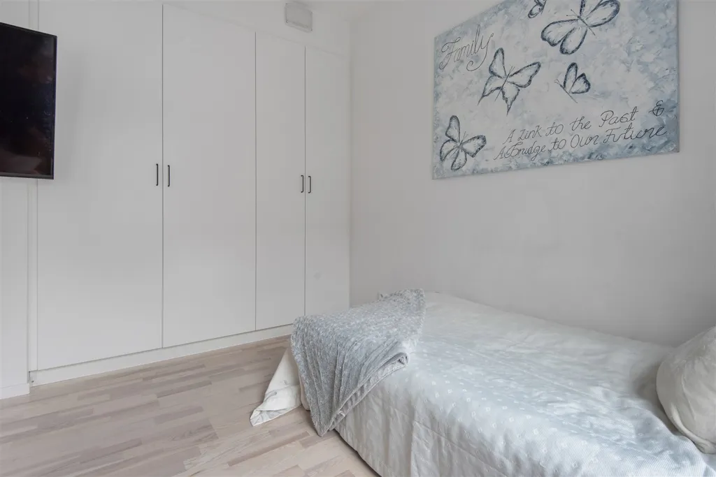 Schlafzimmer - Newly Built Apartment with Balcony in Vegastaden
