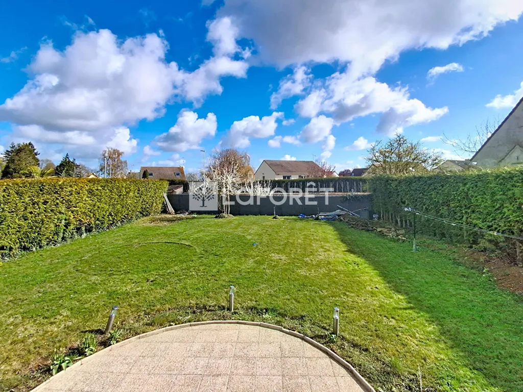 Jardin - Maison Rénovée avec Jardin à Corancez