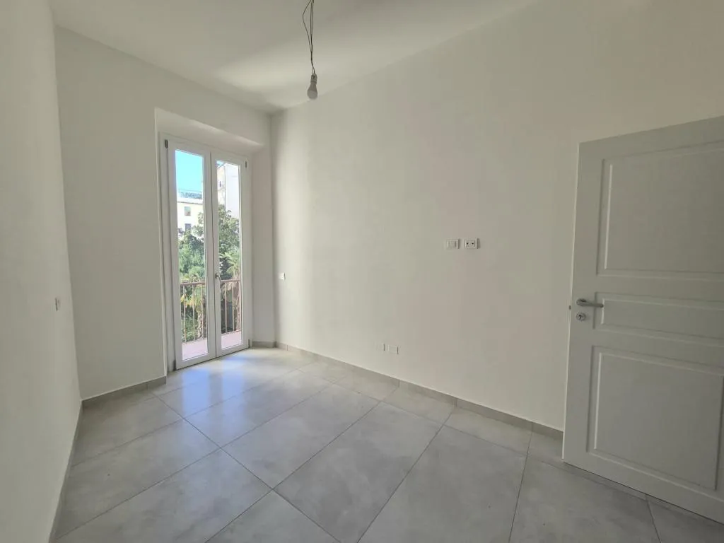 Rusticated Apartment with Terrace in Florence