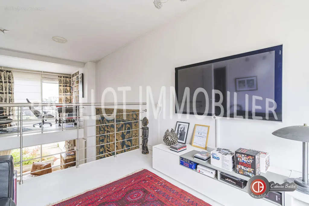 Soggiorno - Duplex Apartment with Terraces in Pasteur Clémenceau