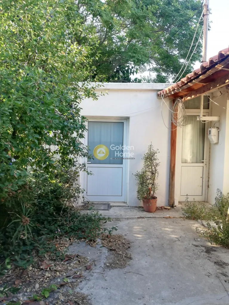 Aed - Plot with Old House in Agios Ioannis, Heraklion