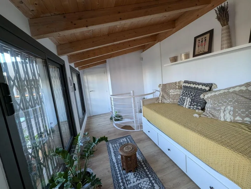 Chambres - Duplex Flat with Jacuzzi Terrace in Badalona