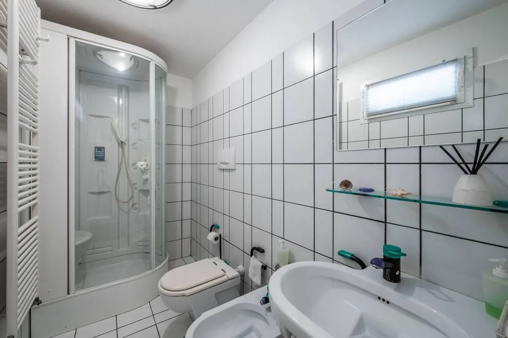 Bagni - Luxury Villa with Pool in Pianoro, Emilia-Romagna