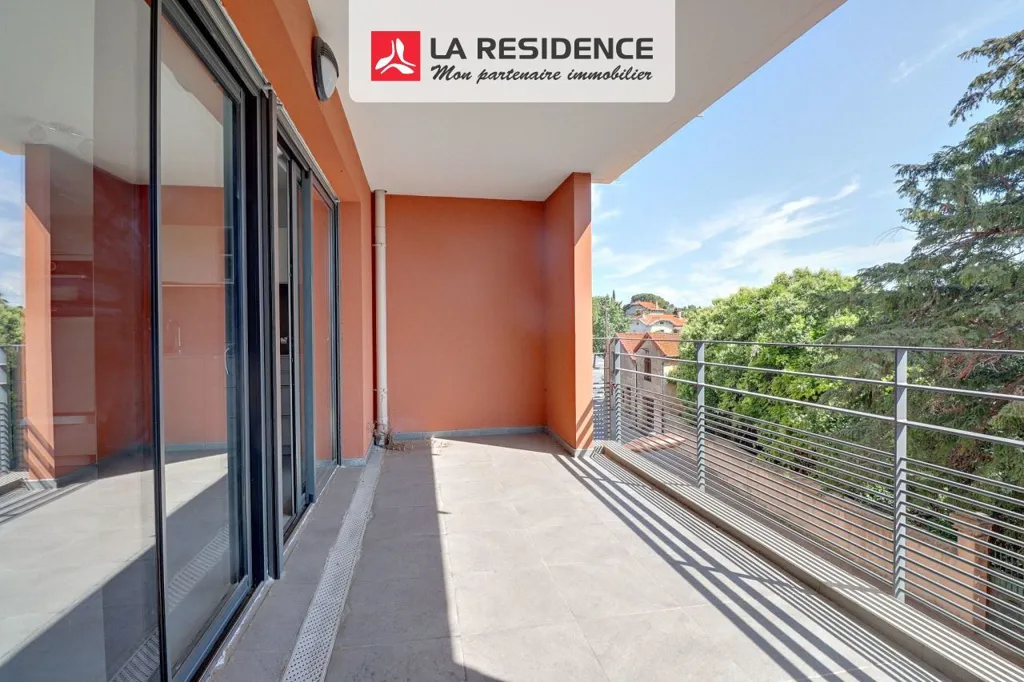 Balcone - Recent Apartment with Terrace in Fréjus Centre