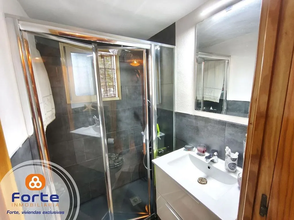 Vannitoad - 3-Bed Apartment with Air Conditioning in South Sector