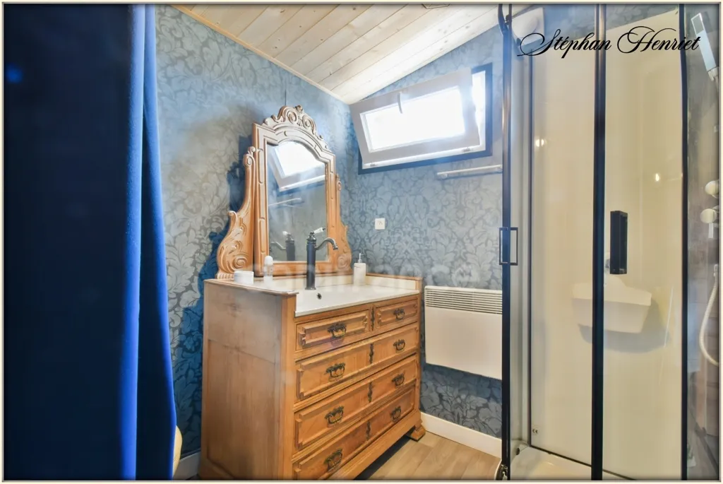 Bagni - Two-Unit House with Income Potential in Ardennes