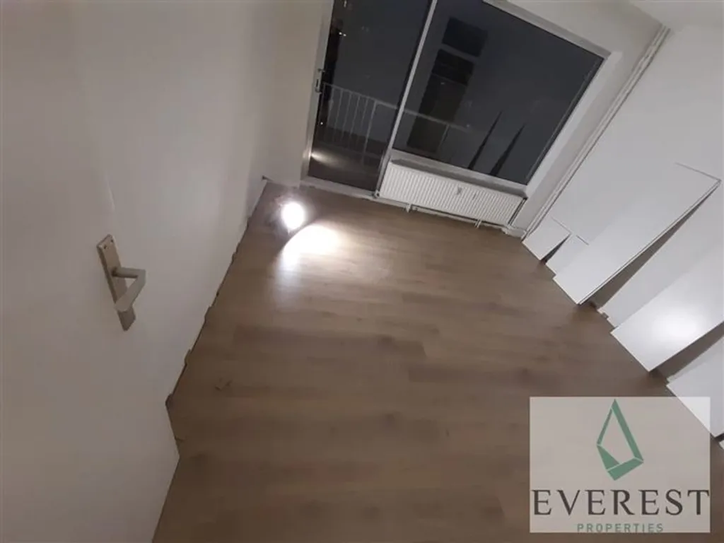 Hallway - Château Apartment with Terraces in Walzin