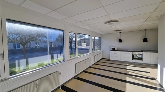 Kitchen - Office Space with Garden in Viborg