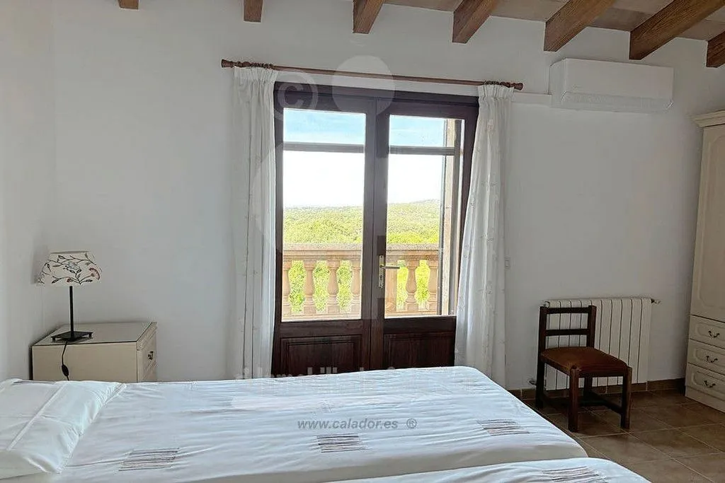 Camere da letto - Rustic Farmhouse with Pool in Son Mesquida