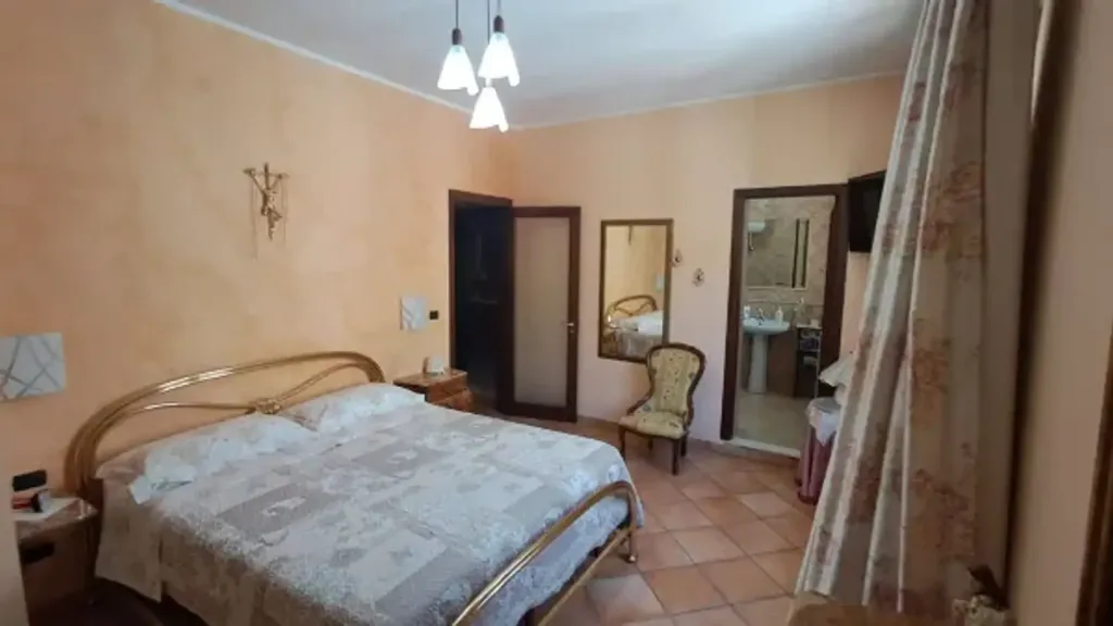 Chambres - Modern Apartment with Balcony in Avella
