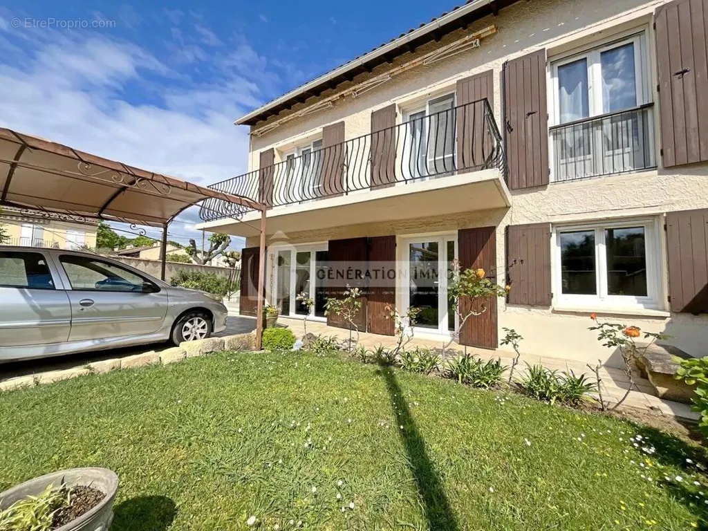 Esterno - Modular Family House with Garden in Raphèle-les-Arles