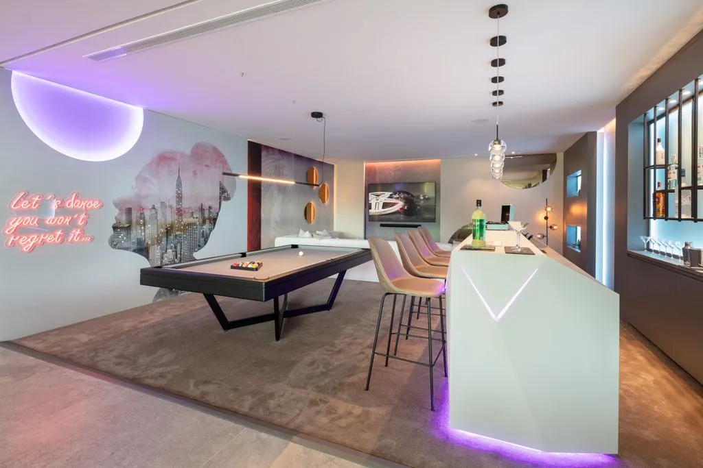 Pièces - Luxury Villa with Panoramic Sea Views in Benahavís