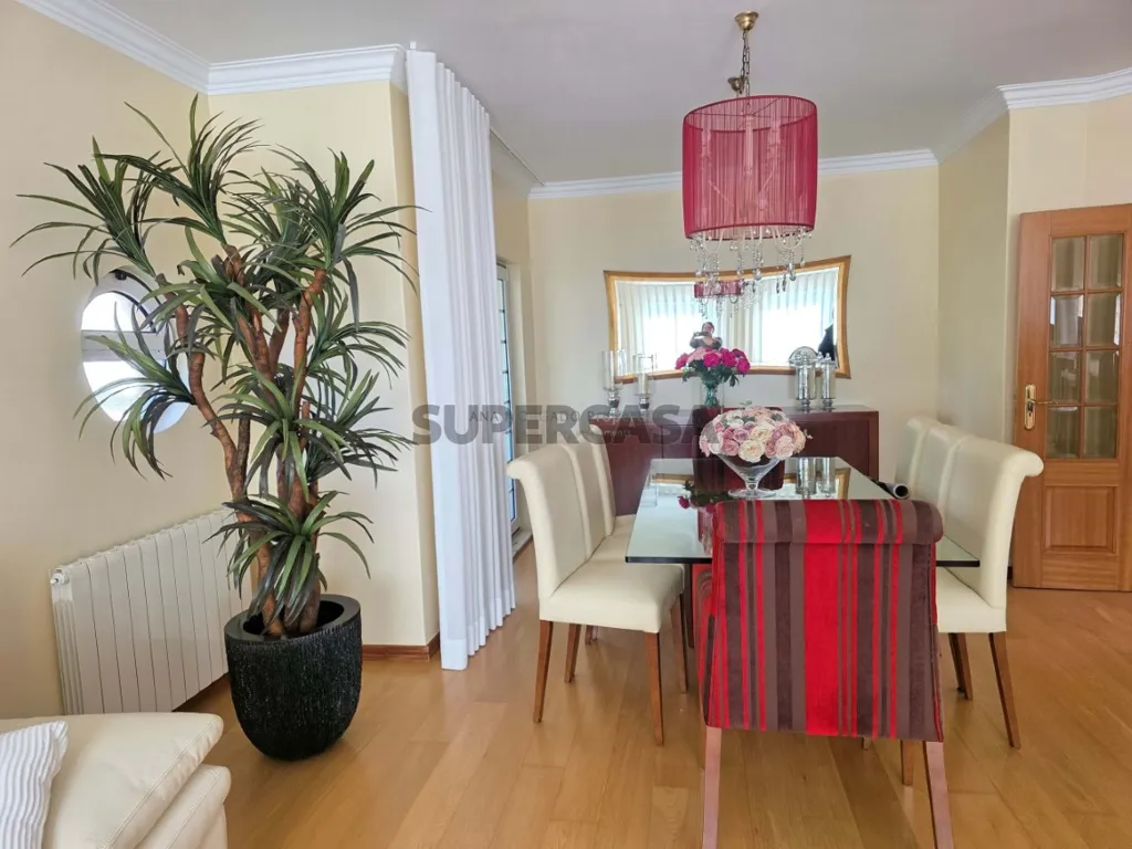 Salle à manger - Luxury Flat with Balcony in Quinta da Beloura