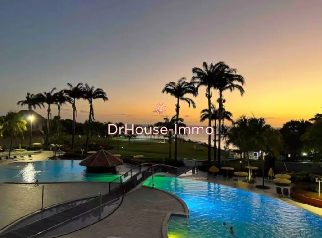 Piscina - Apartment with Sea View in Sainte-Luce