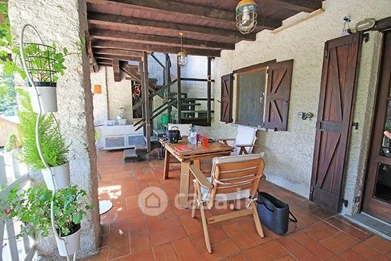 Terrasse - Rustic Casale with Garden in Vigolo