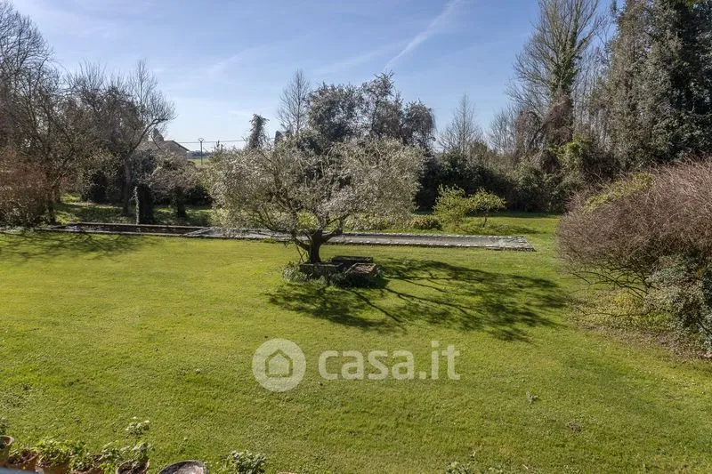 Aed - Villa with Pool in Vecchiano, Tuscany