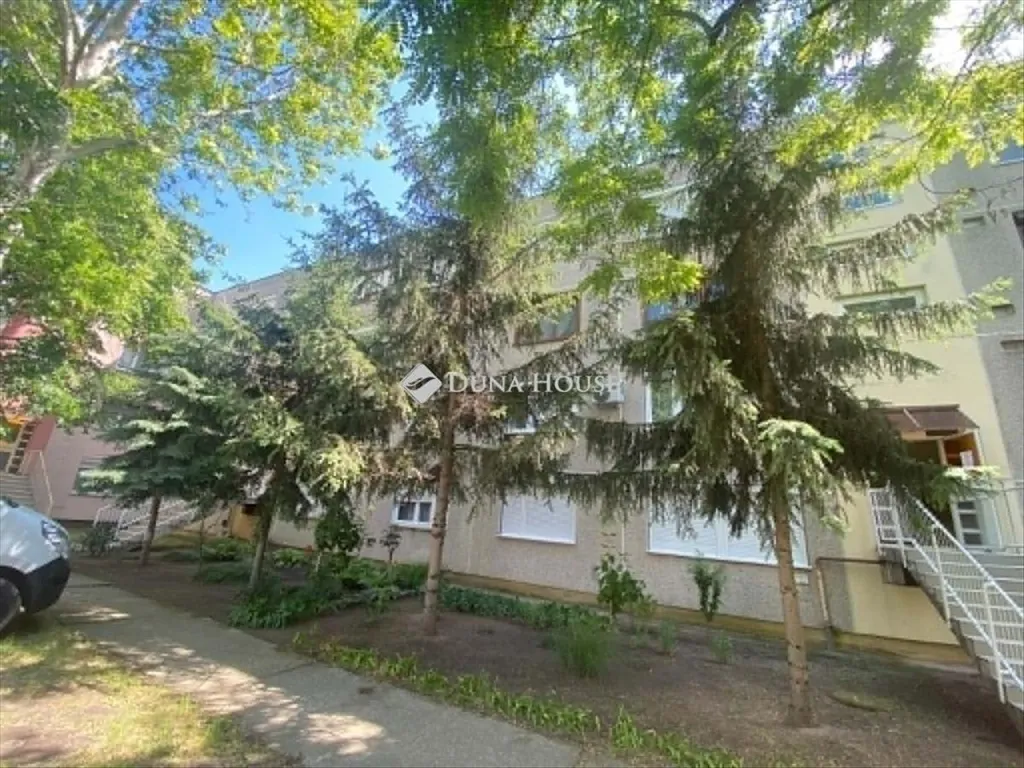 Esterno - Modernised Apartment with Balcony in Kecskemét