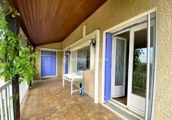 Terrasse - Maison 9 pièces à Burlats