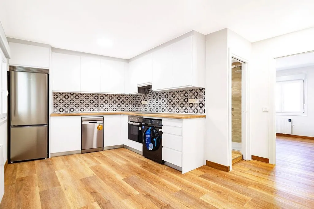 Köök - Modernised Flat with Balcony in Colloto