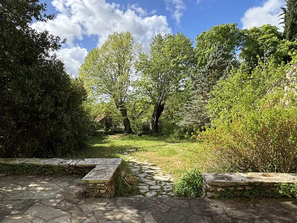Aed - Character House with River Access in Vouillé