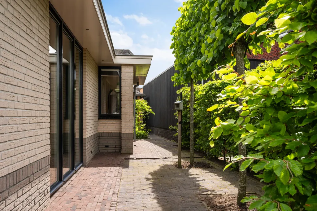 Exterior - Semi-Bungalow with Private Garden in Markelo