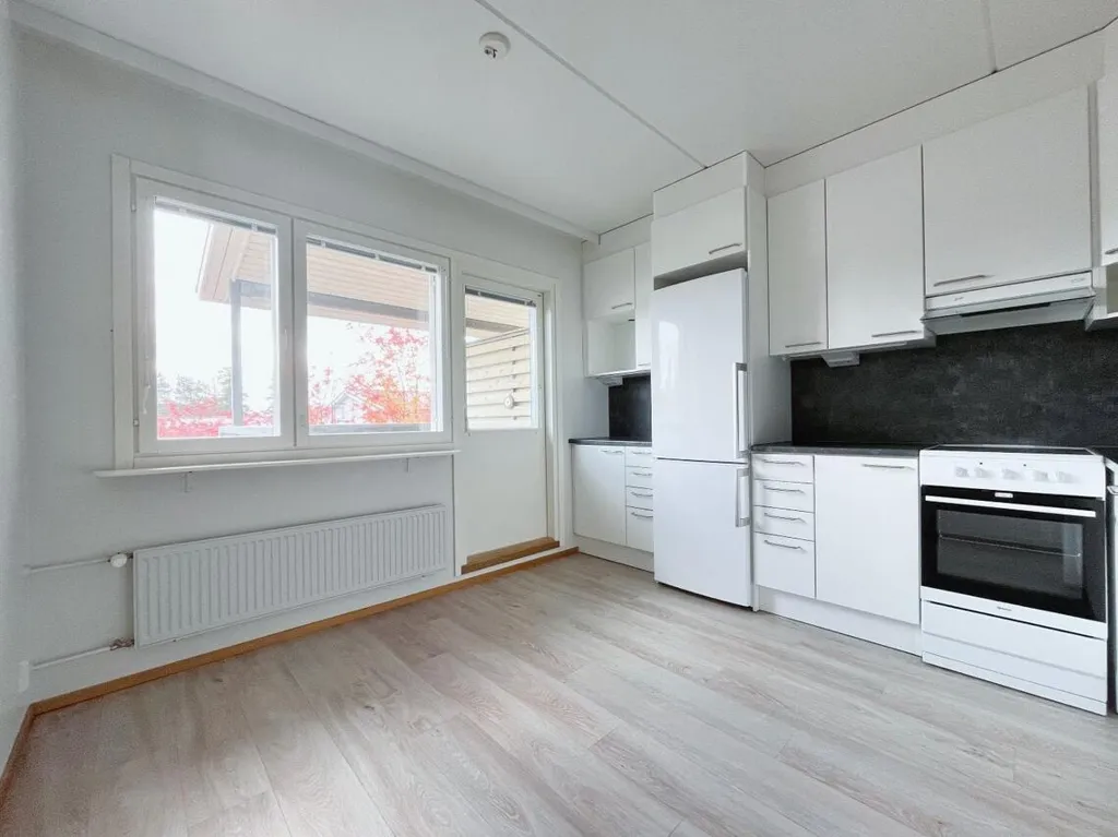 Cuisine - Renovated Terraced Apartment in Hakunila