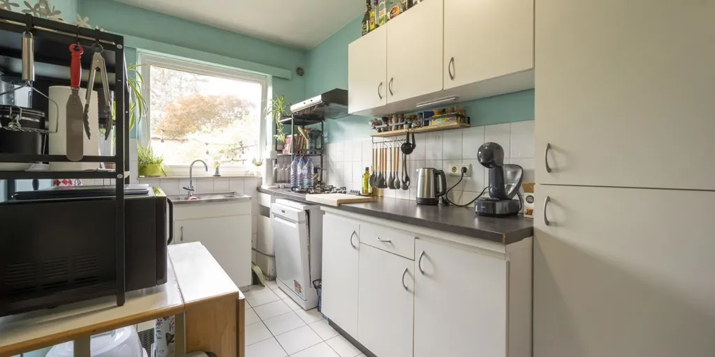 Köök - Ground Floor Apartment with Garden in Schoten