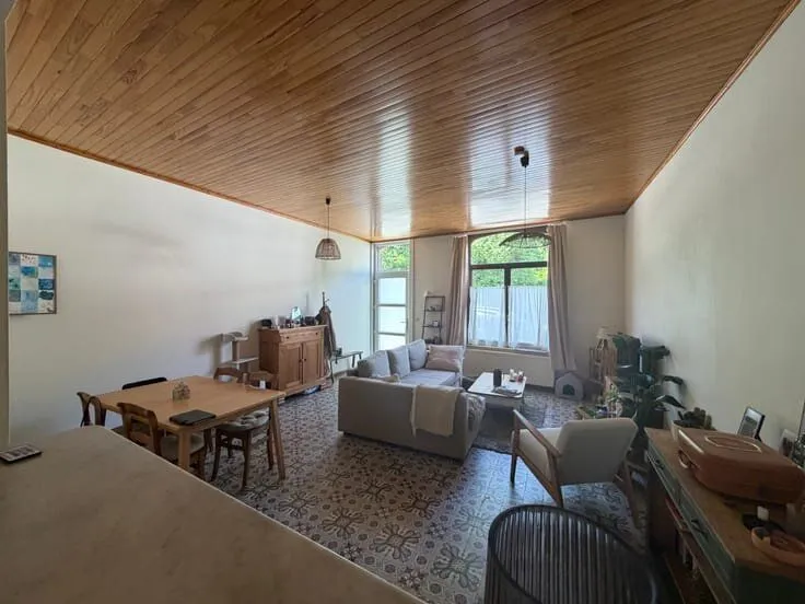 Salle à manger - Appartement 1 Chambre avec Jardin et Terrasse à Bousval