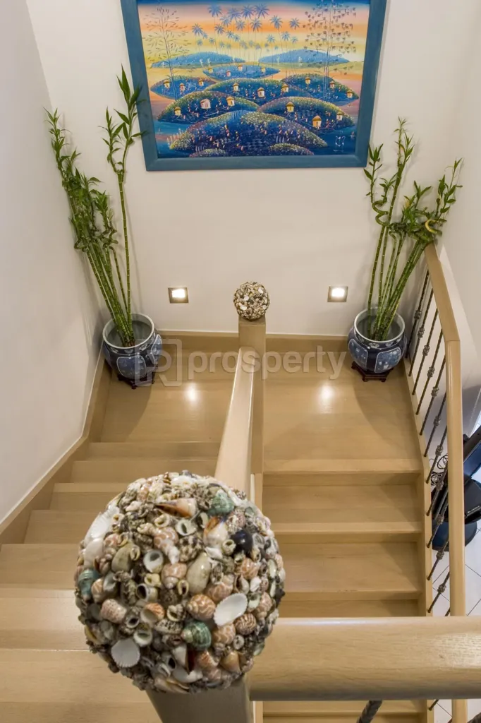Pièces - Maisonette with Park Views in Vouliagmeni