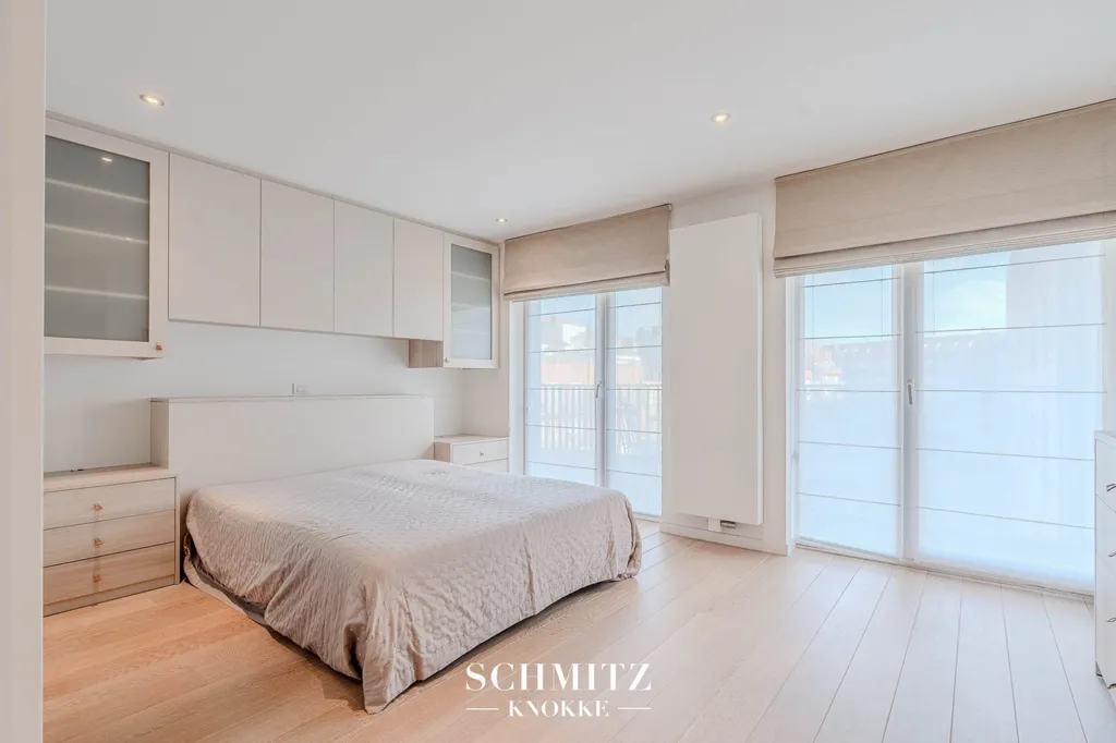 Chambres - Appartement Spacieux avec Terrasses sur Avenue Dumortier