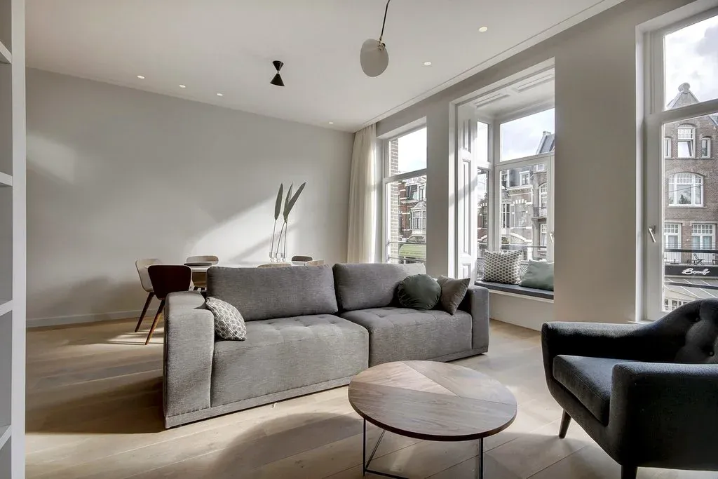 Séjour - Renovated Apartment with Terrace in Amsterdam