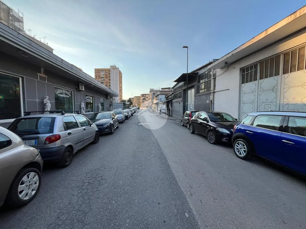 Extérieur - 3-Room Apartment with Balcony in Naples