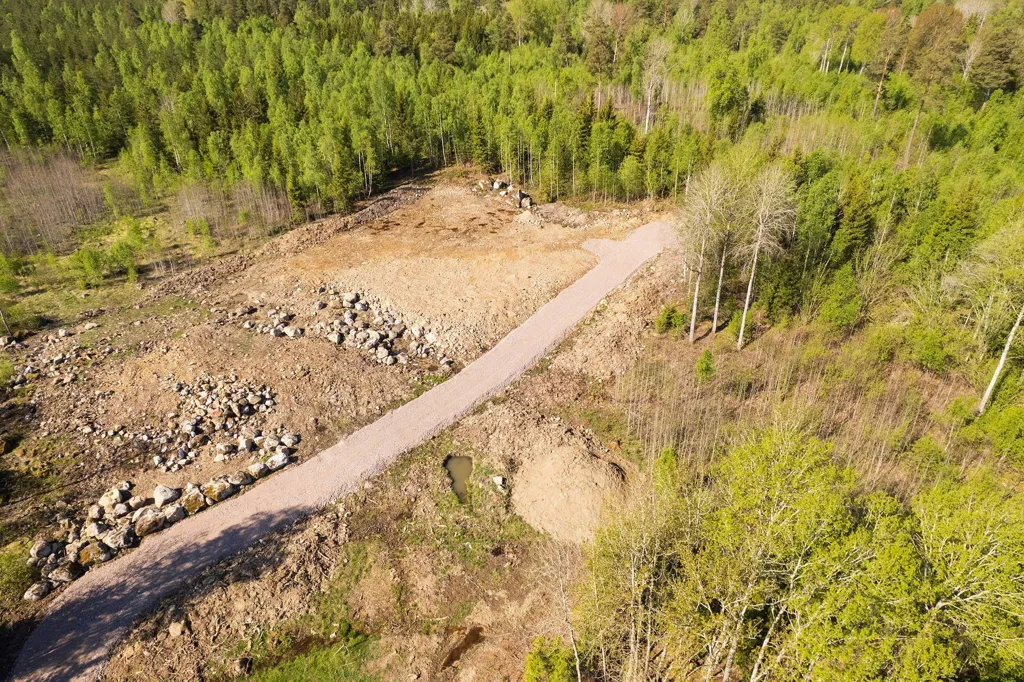 Maa asukohas Knivsta kommun